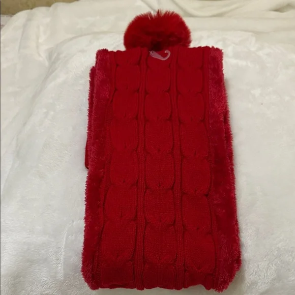 NWOT UGG Bright Red Knit Infinity Hat and Scarf Set - Picture 5 of 6